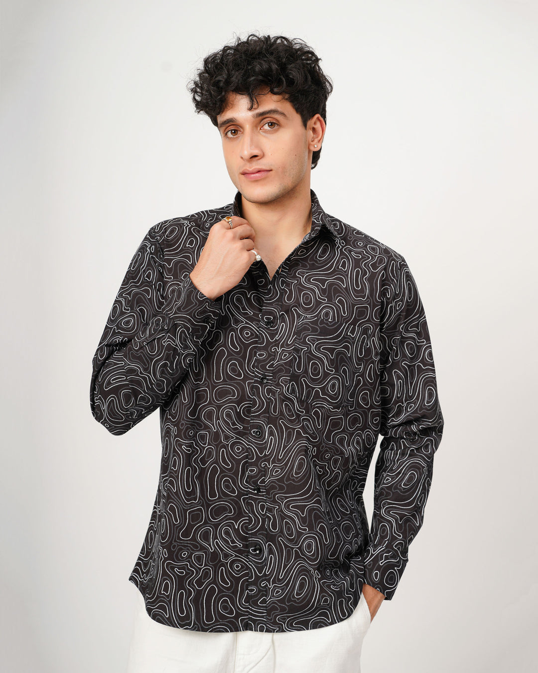 black printed full sleeve shirt for men