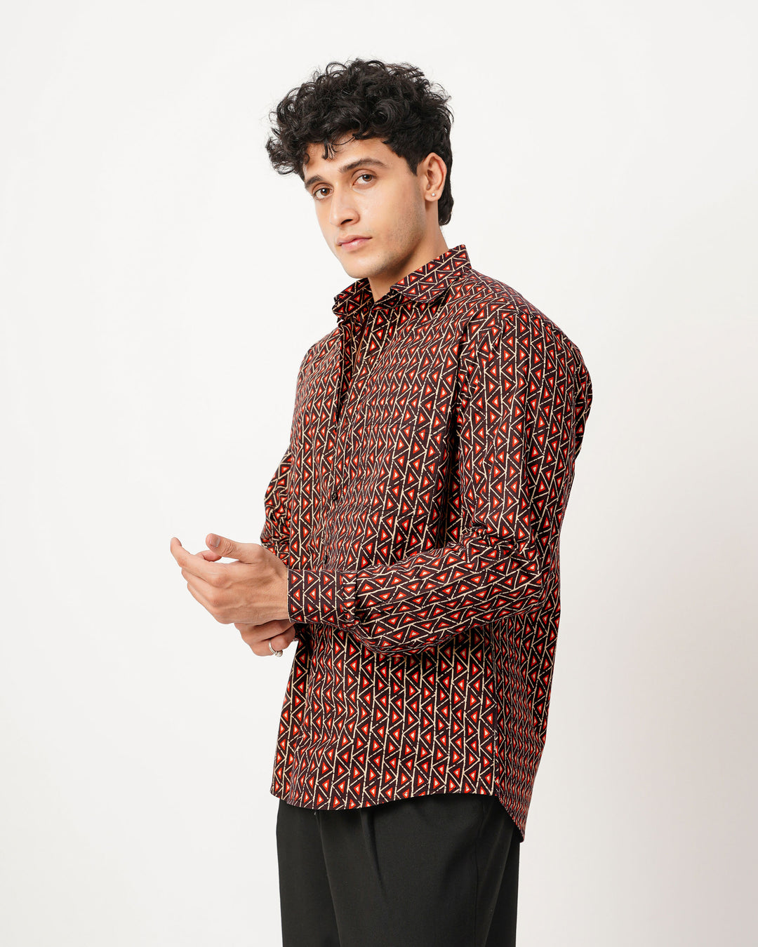 black printed full sleeve shirt for men