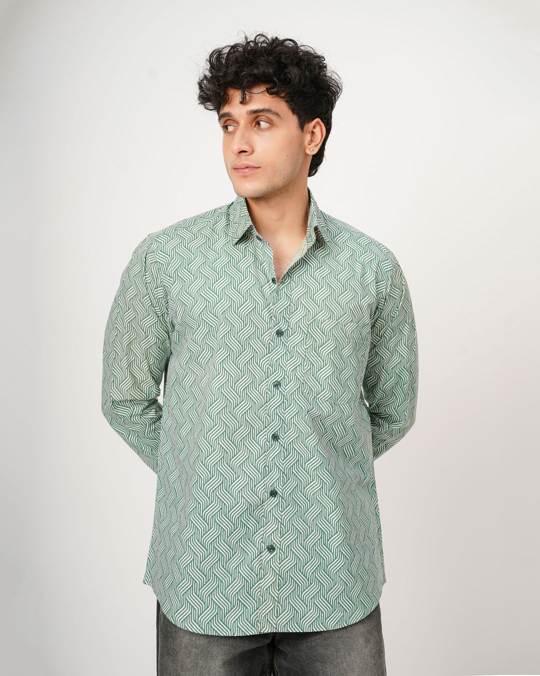 green printed full sleeve shirt for men